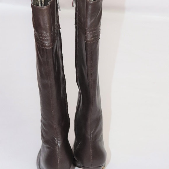 BRAND NEW BANANA REPUBLIC BROWN LEATHER BOOT 8 - Picture 4 of 8